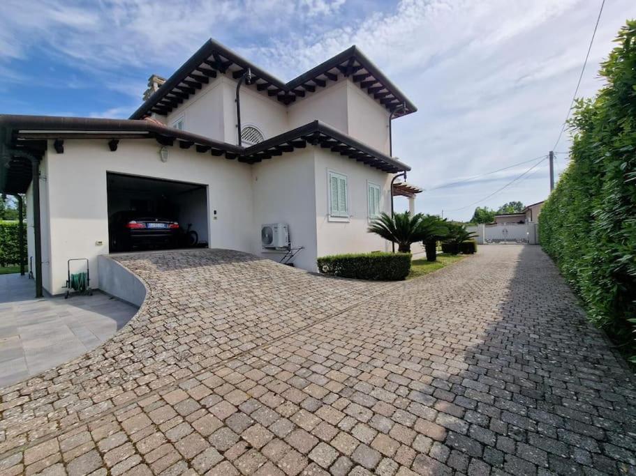 Villa Oriella - Piscina Idromassaggio E Relax -Versilia Camaiore Exteriér fotografie